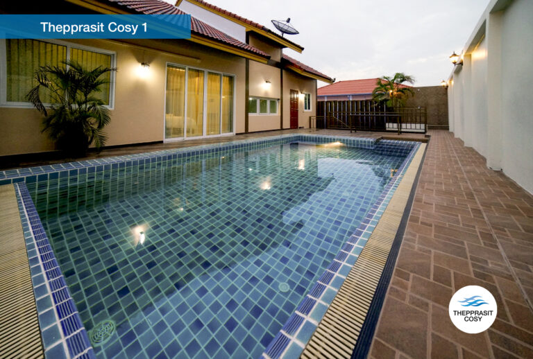 Penthouse Pool Villa rooftop pool and patio