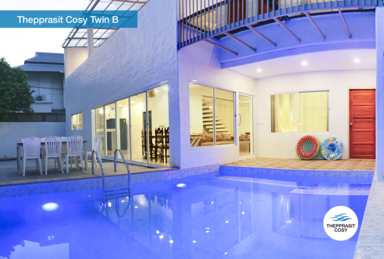 Twin B garden and pool