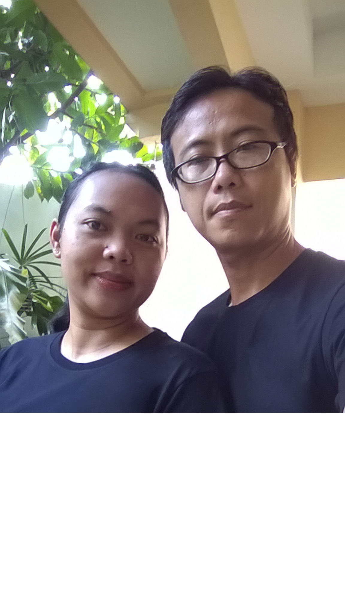 Anat & Napaporn – Hosts of Thepprasit Cosy Villas